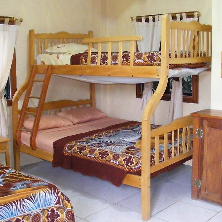 Hostal Maxima Puerto López Zewnętrze zdjęcie