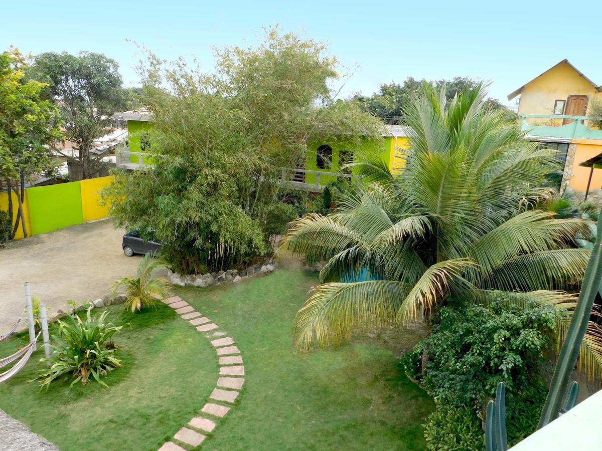 Hostal Maxima Puerto López Zewnętrze zdjęcie